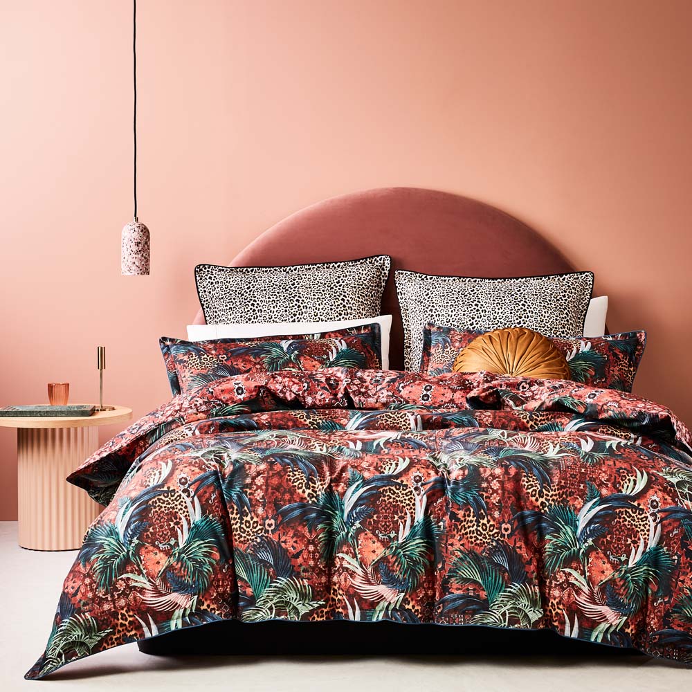 Casablanca Red Quilt Cover Set | Super King