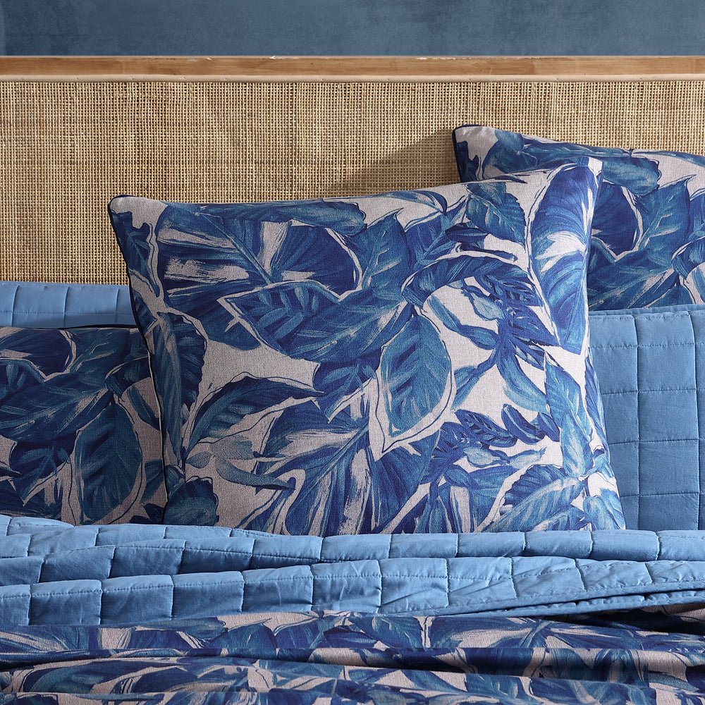 Elio Blue Quilt Cover Set | Super King