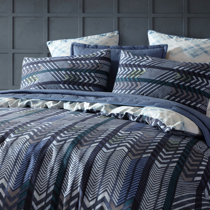 Homme Quilt Cover Set | Queen Bed