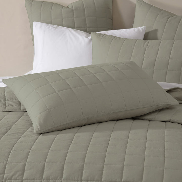 Rhodes Moss Coverlet | Single / Double Bed