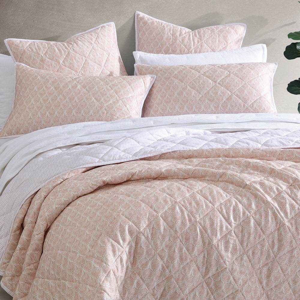 Shelby Rose Coverlet | Single / Double Bed