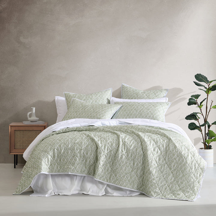 Shelby Sage Coverlet | Queen / King Bed