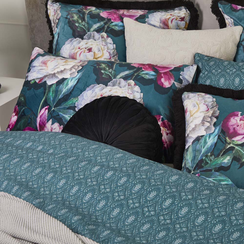 Elsa Jewel Quilt Cover Set | Queen Bed