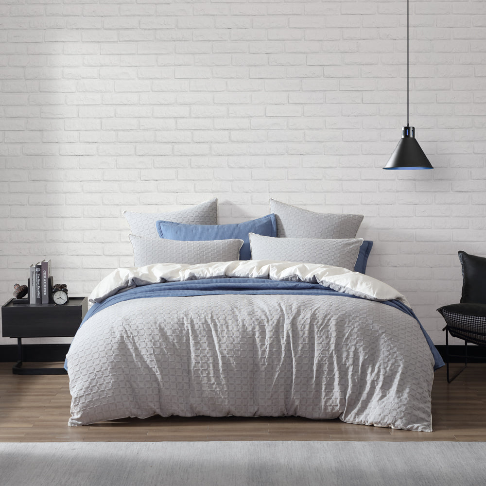 Flo Fog Quilt Cover Set | King Bed