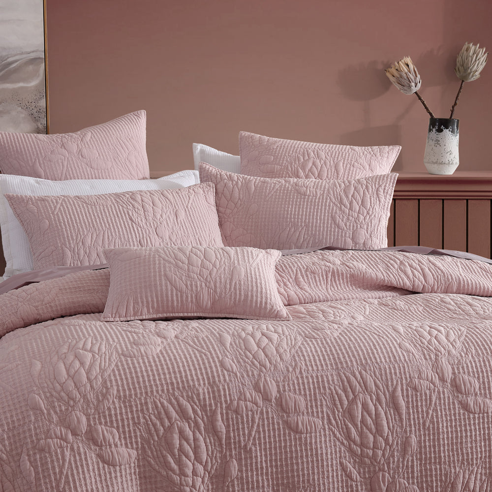 Flourish Rose Quilt Cover Set | Queen Bed