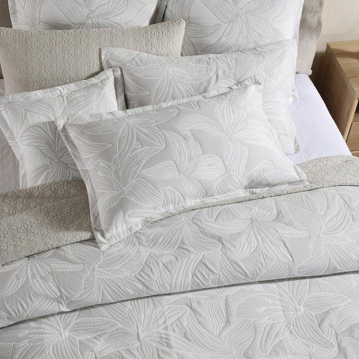 Grace Dove Quilt Cover Set | Super King