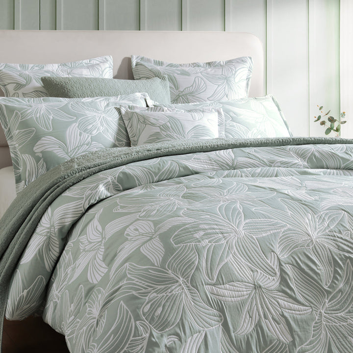 Grace Sage Quilt Cover Set | Queen Bed