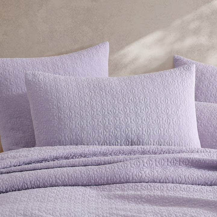 Kayo Lilac Coverlet | Queen / King Bed