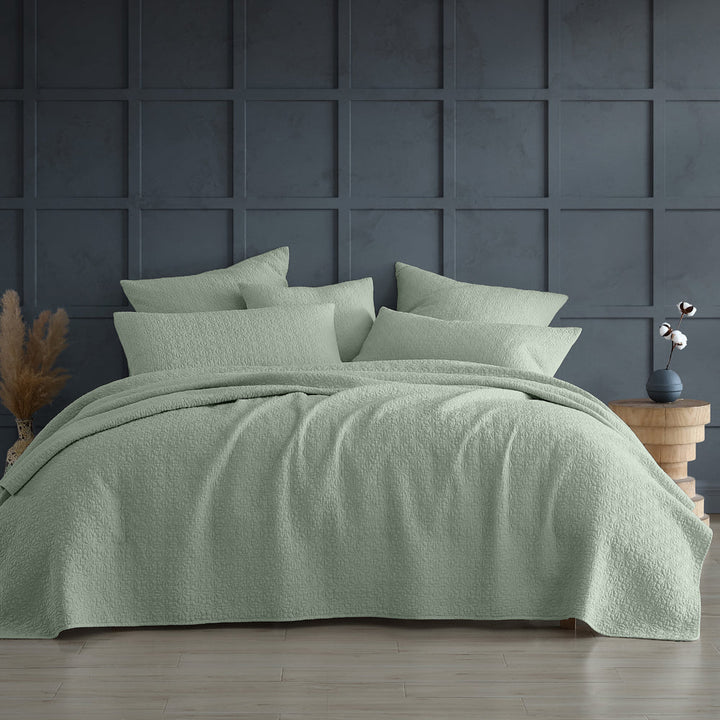 Kayo Sage Coverlet | Queen / King Bed