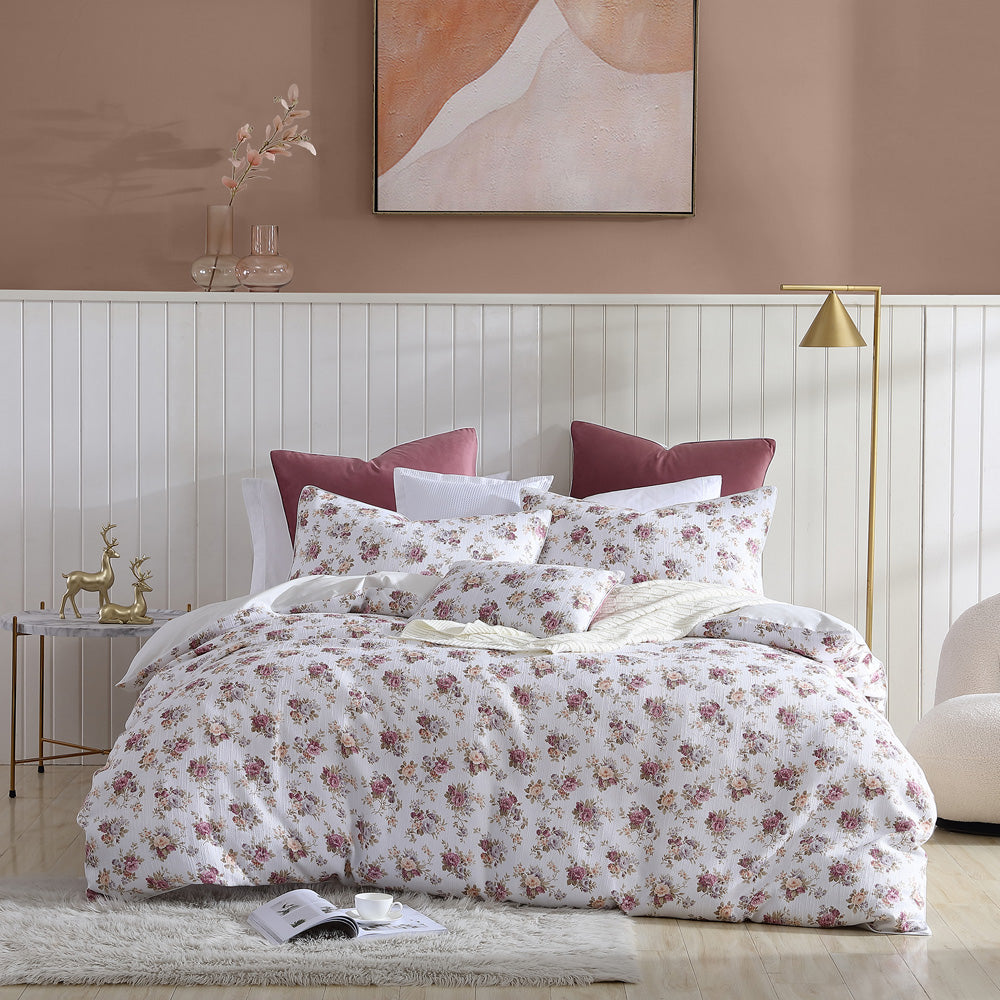 Rosette Plum Quilt Cover Set | Queen Bed