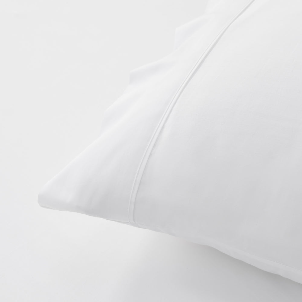 Mia Grace Egyptian Cotton 500TC Cloud White Standard Pillowcase Closeup | My Linen