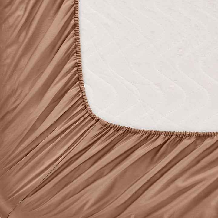 Mia Grace Egyptian Cotton 500TC River Clay Fitted Sheet Closeup | My Linen