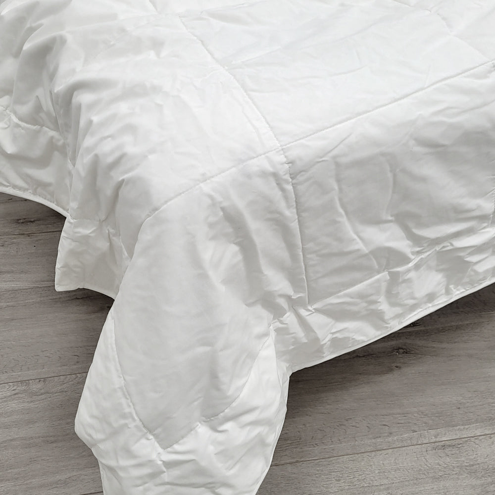 Premium 200GSM Bamboo Summer Quilt / Doona | King Bed