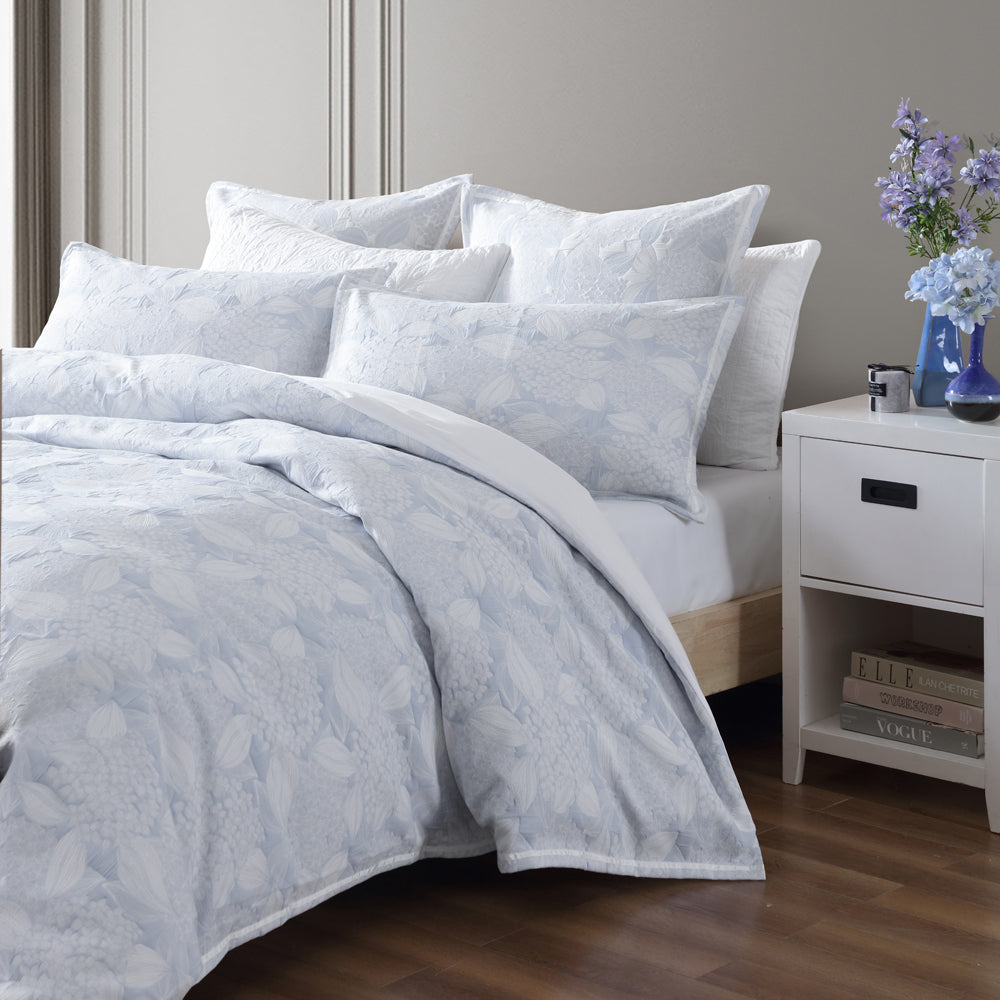 Hydrangea Chambray Quilt Cover Set | Queen Bed