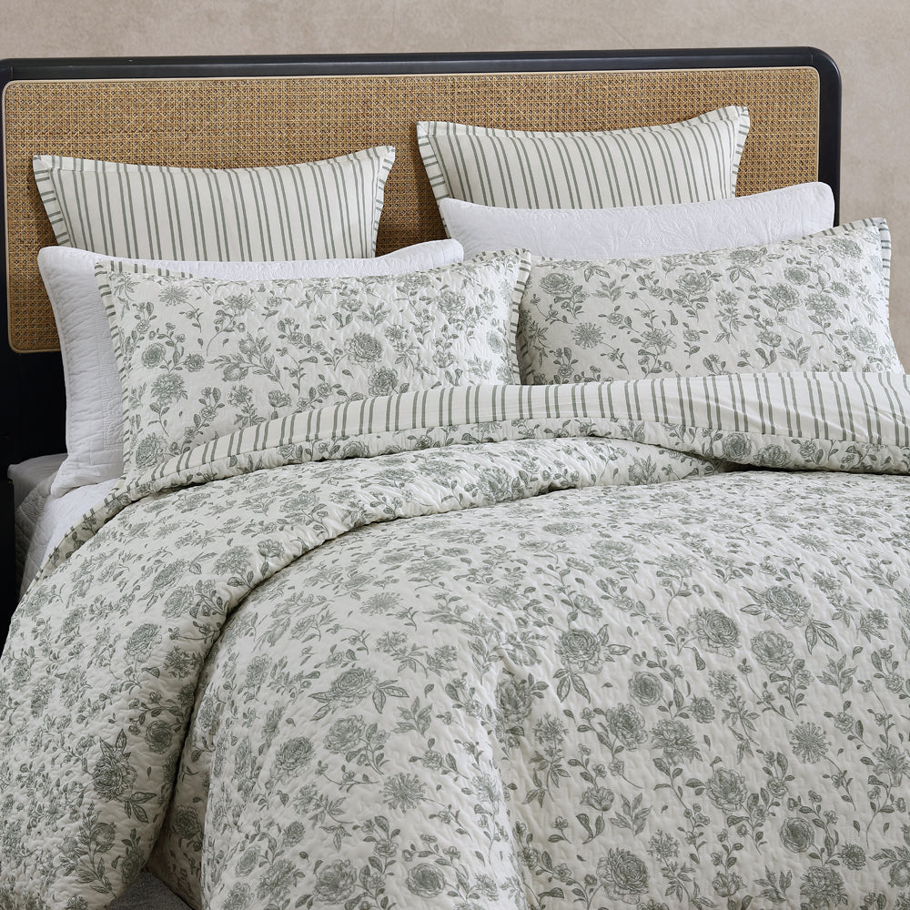 Marthas Orchard Sage Quilt Cover Set | King Bed