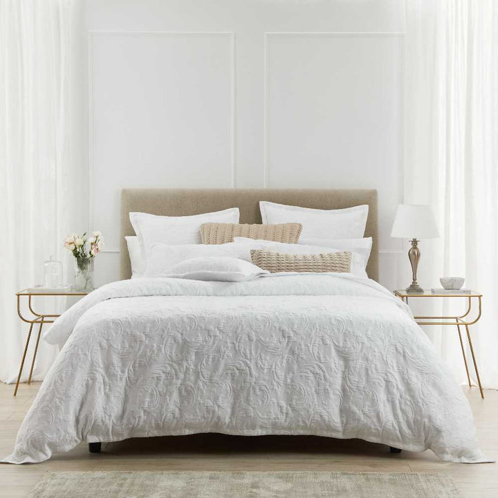 Parisi White Quilt Cover Set | Queen Bed