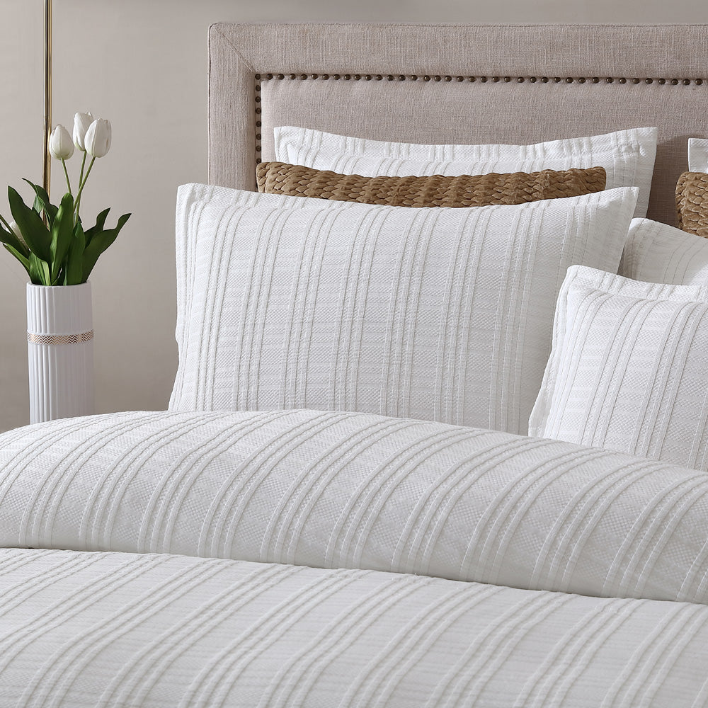 Winton White Quilt Cover Set | Queen Bed