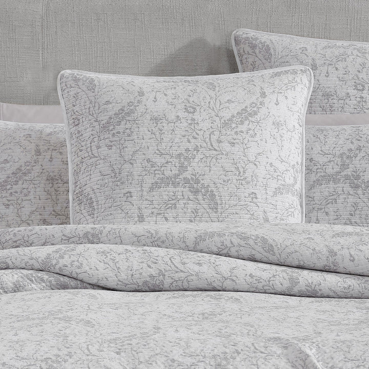 Wren Ash Coverlet | Queen / King Bed