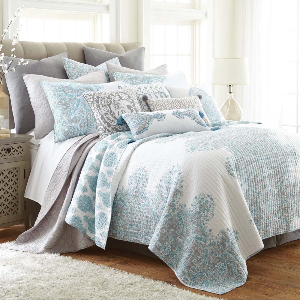 Avalon Blue Coverlet Set | King Bed