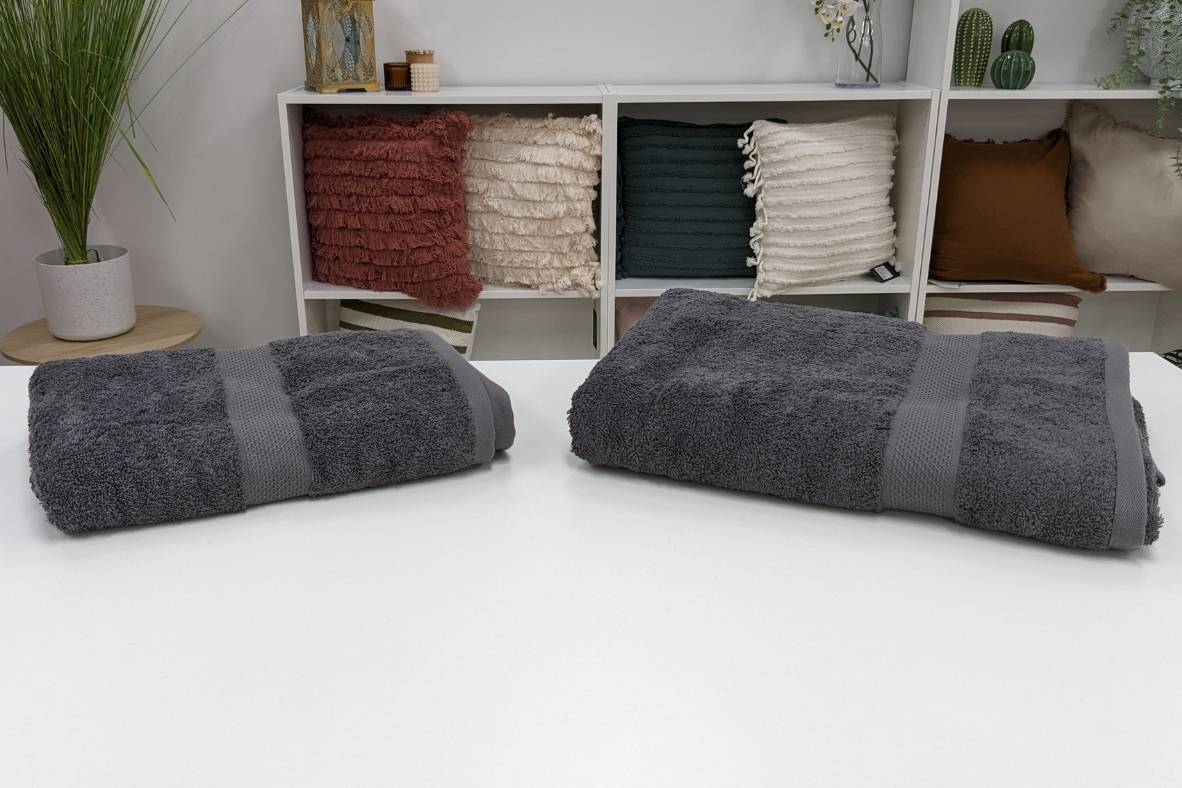 What is the Difference Between a Bath Towel and Bath Sheet My Linen